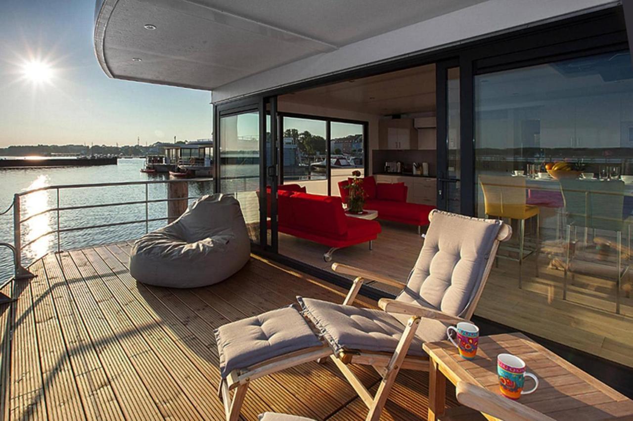 Hausboot Floating Houses Blue Active In Ribnitz-Damgarten Luaran gambar